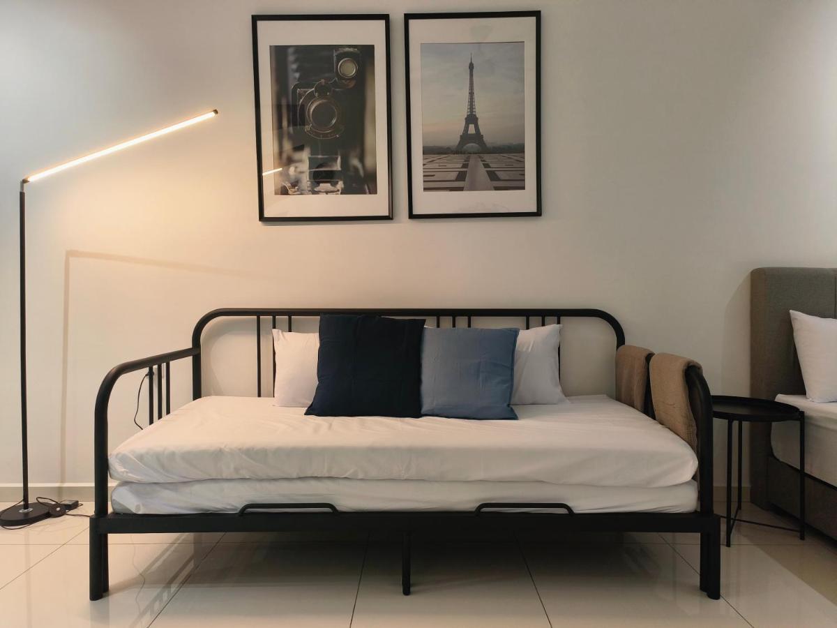 2Br Luxury Rooftop Swimming Pook Homestay@Georgetown@10Pax - 无敌美景两房民宿 מראה חיצוני תמונה