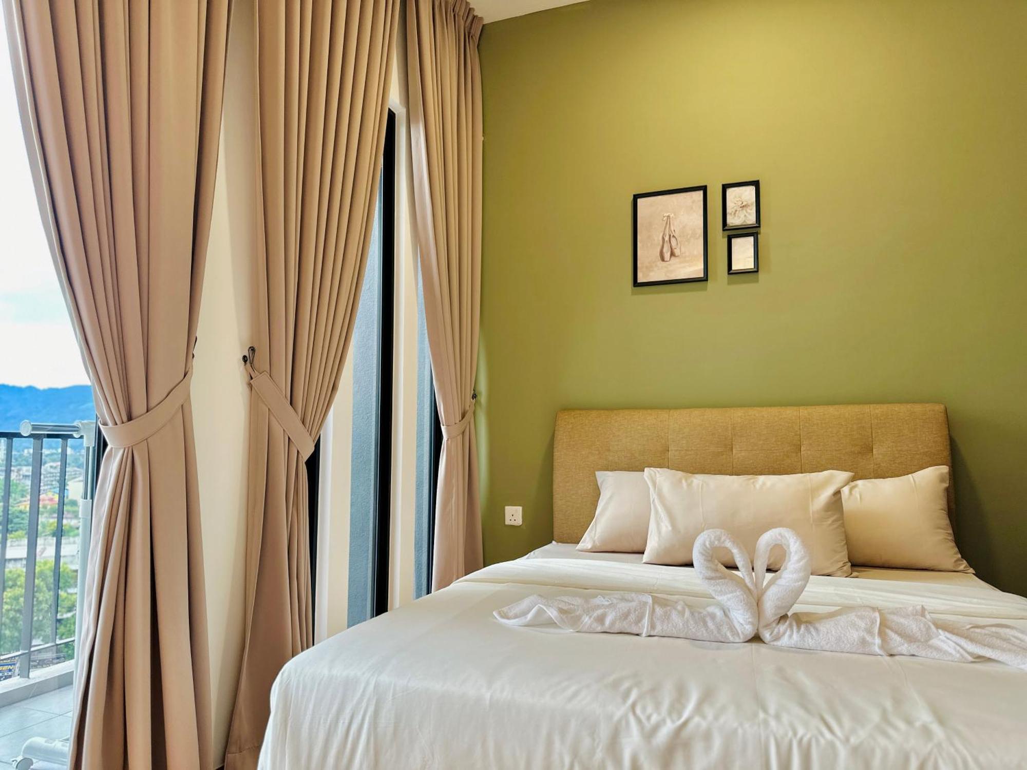 2Br Luxury Rooftop Swimming Pook Homestay@Georgetown@10Pax - 无敌美景两房民宿 מראה חיצוני תמונה
