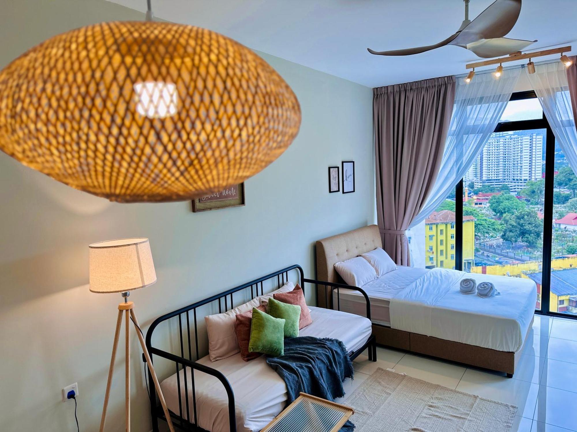 2Br Luxury Rooftop Swimming Pook Homestay@Georgetown@10Pax - 无敌美景两房民宿 מראה חיצוני תמונה