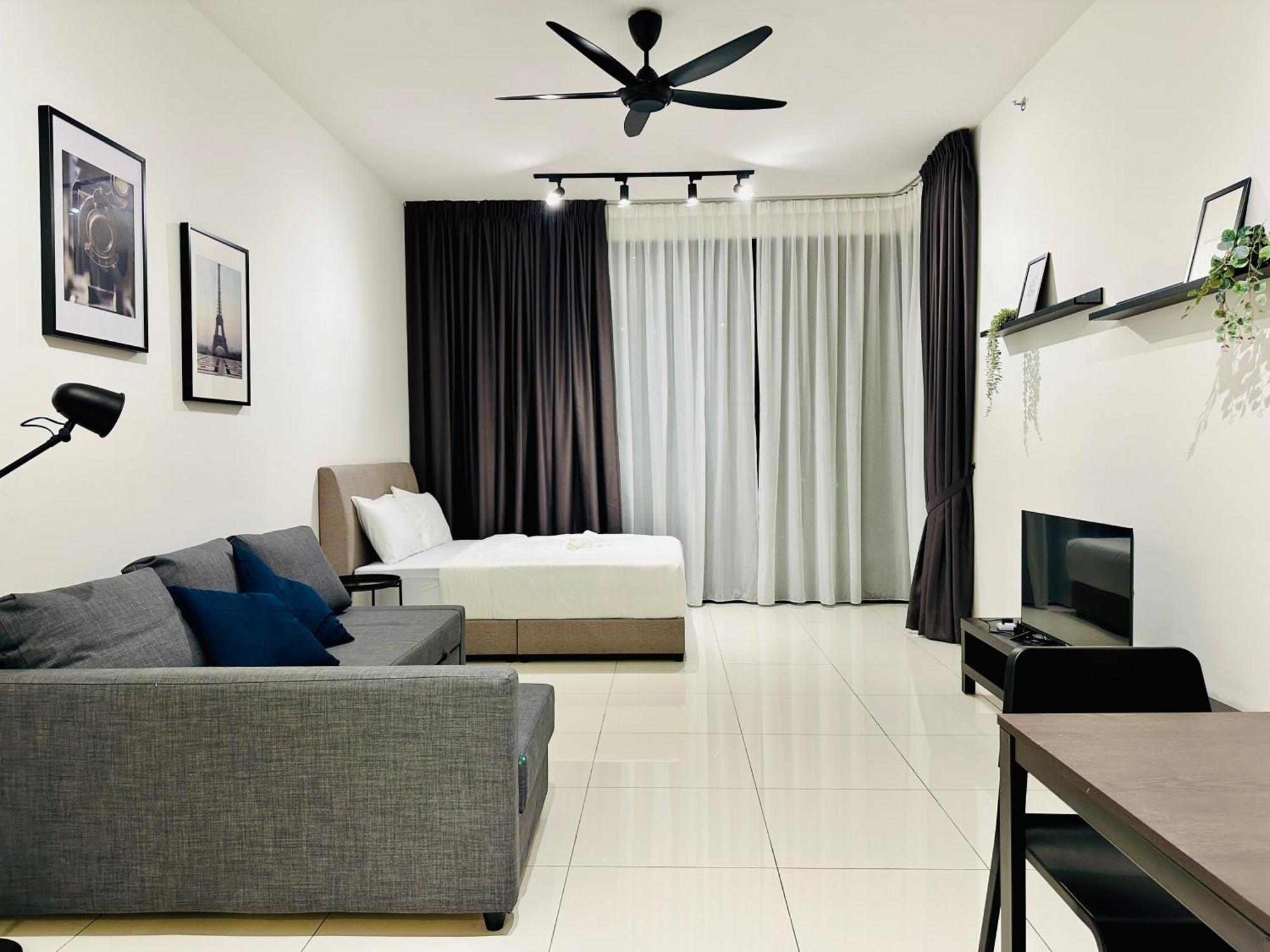 2Br Luxury Rooftop Swimming Pook Homestay@Georgetown@10Pax - 无敌美景两房民宿 מראה חיצוני תמונה