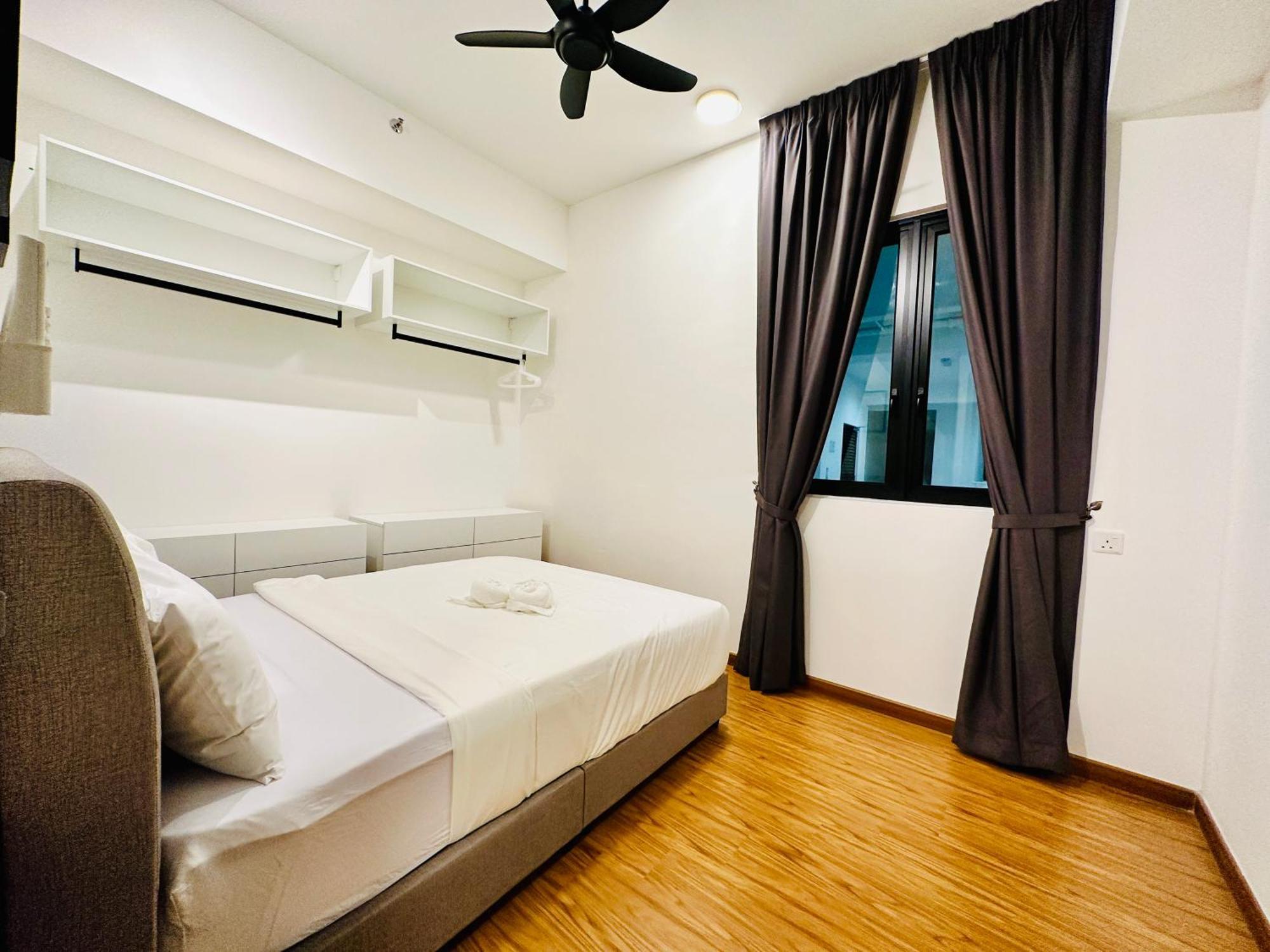 2Br Luxury Rooftop Swimming Pook Homestay@Georgetown@10Pax - 无敌美景两房民宿 מראה חיצוני תמונה