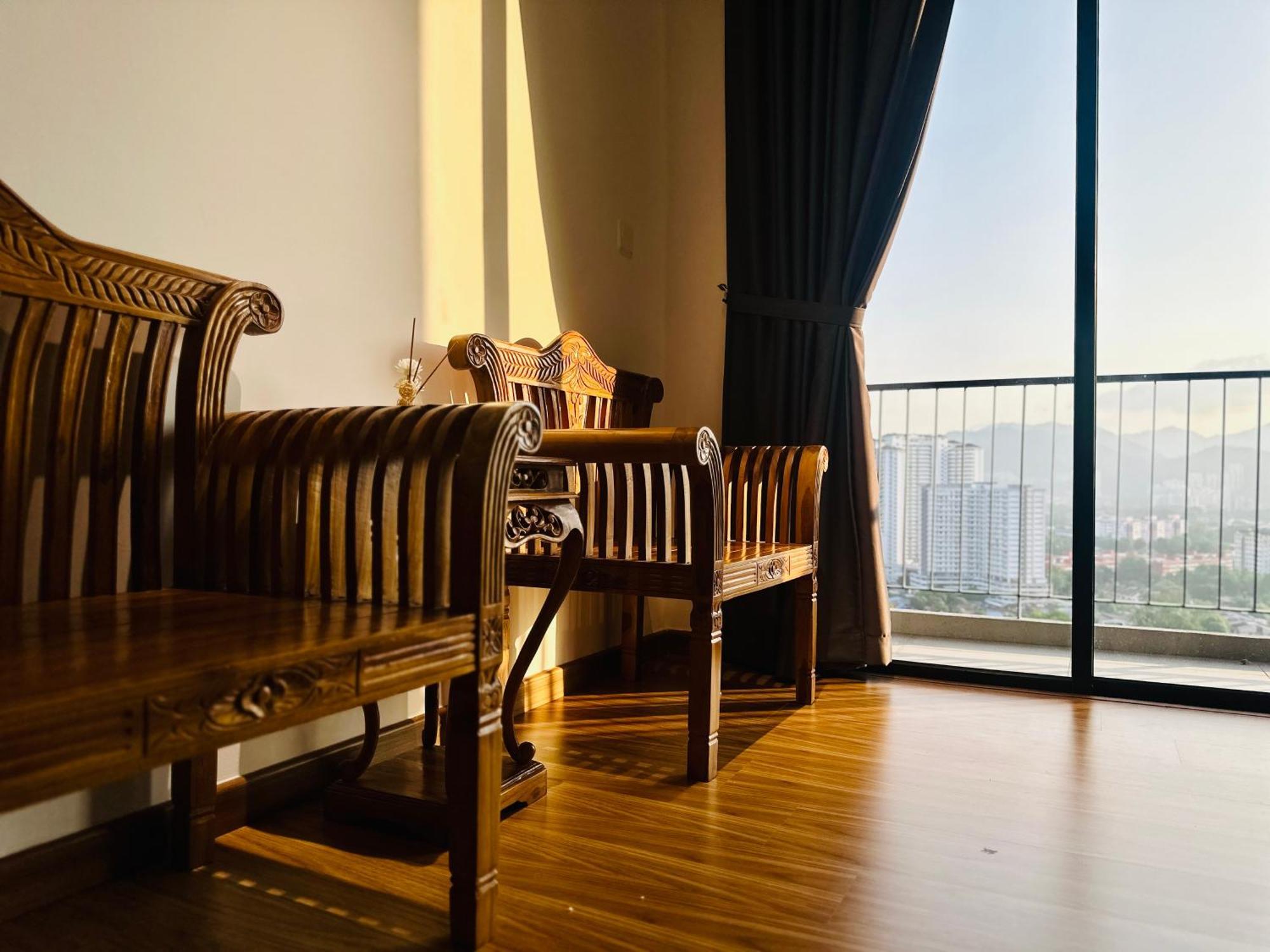 2Br Luxury Rooftop Swimming Pook Homestay@Georgetown@10Pax - 无敌美景两房民宿 מראה חיצוני תמונה